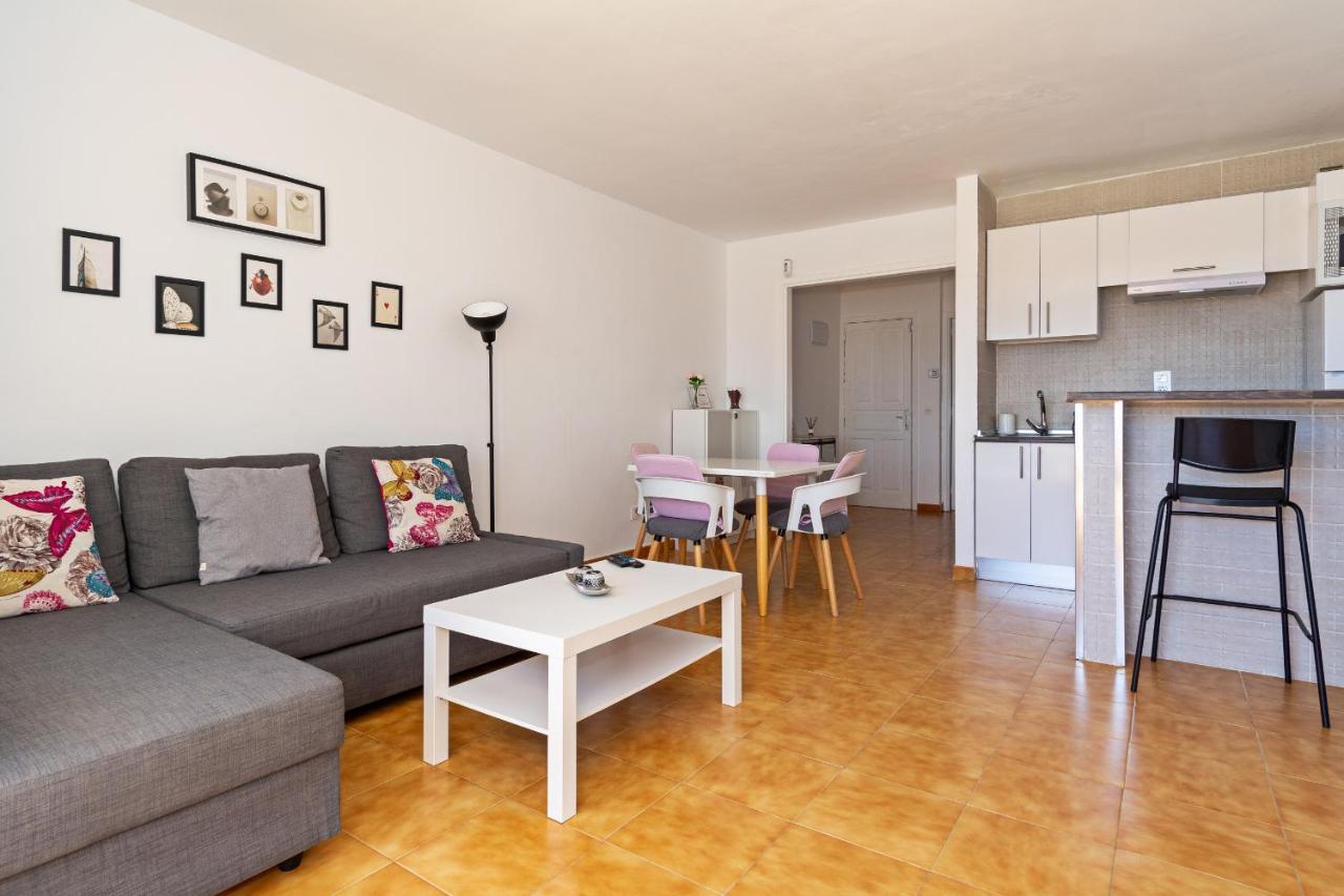 Casa Ayram - Private Terrace - Pool - 10 Min Walk Apartamento *
