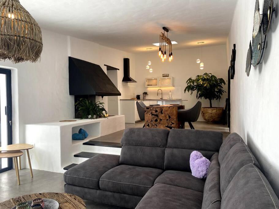 Holiday home Cosy Finca, Sea Views, Jacuzzi