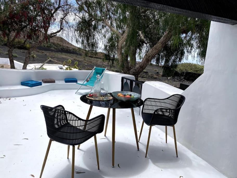 Cosy Finca, Sea Views, Jacuzzi La Asomada (Lanzarote)