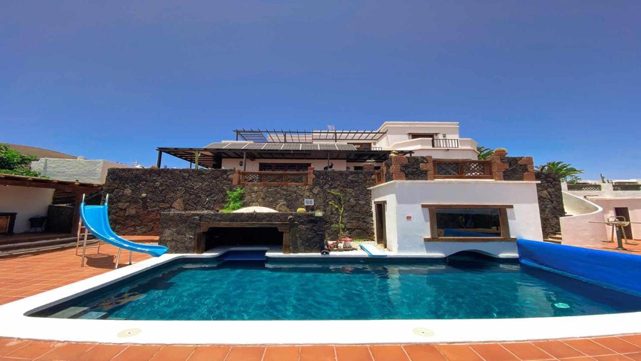 Casa Cristian Y María *