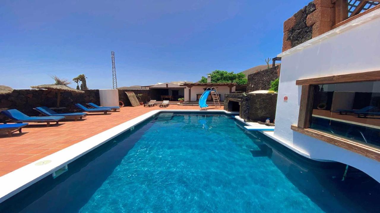 Casa Cristian Y María Villa *
