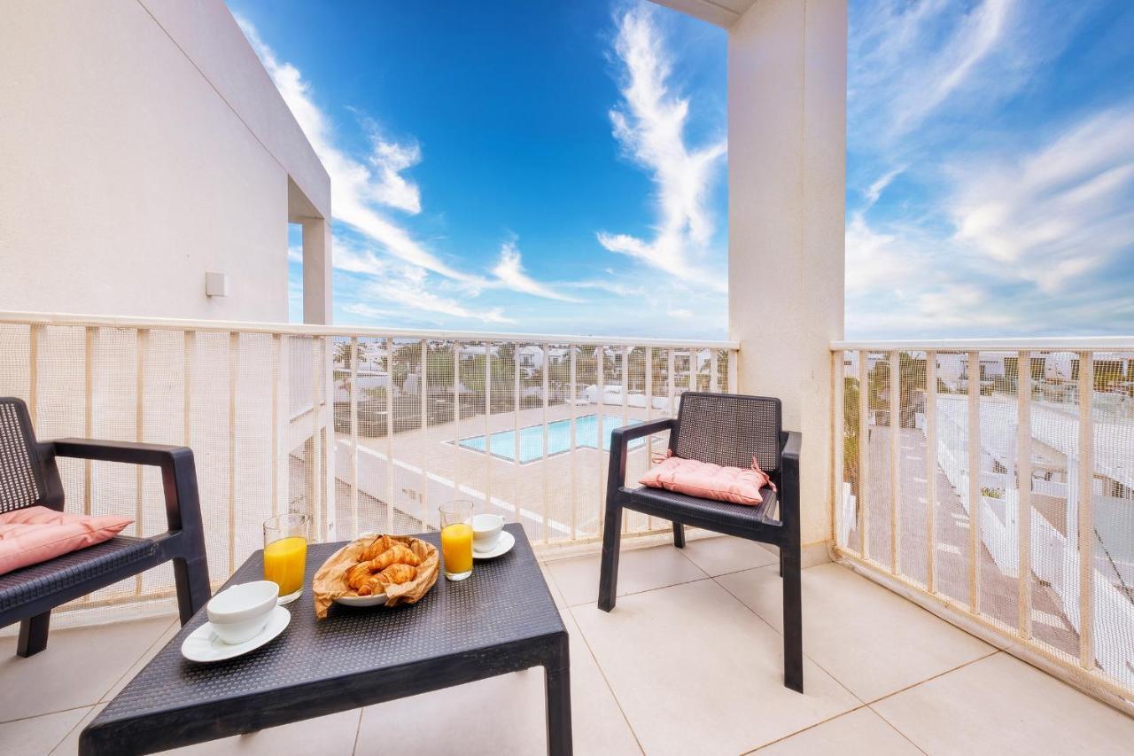 Sun Glow Senator-pool View Holiday home