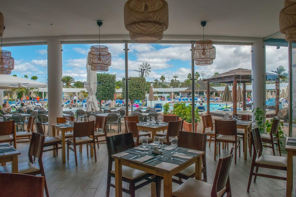 Relaxia Lanzasur Club - Aqualava Water Park Hotel Playa Blanca (Lanzarote)