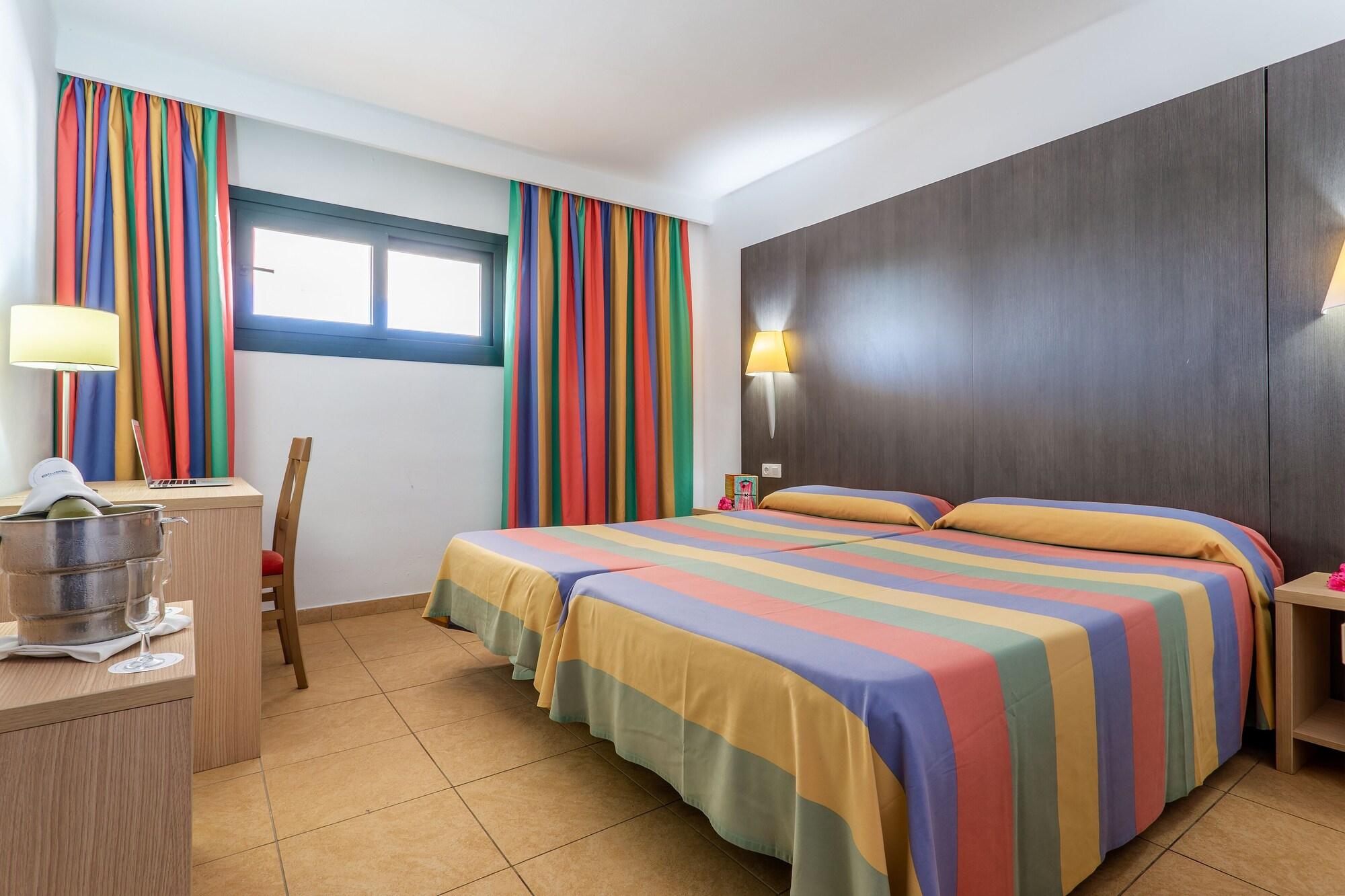 Bluebay Lanzarote Apartment