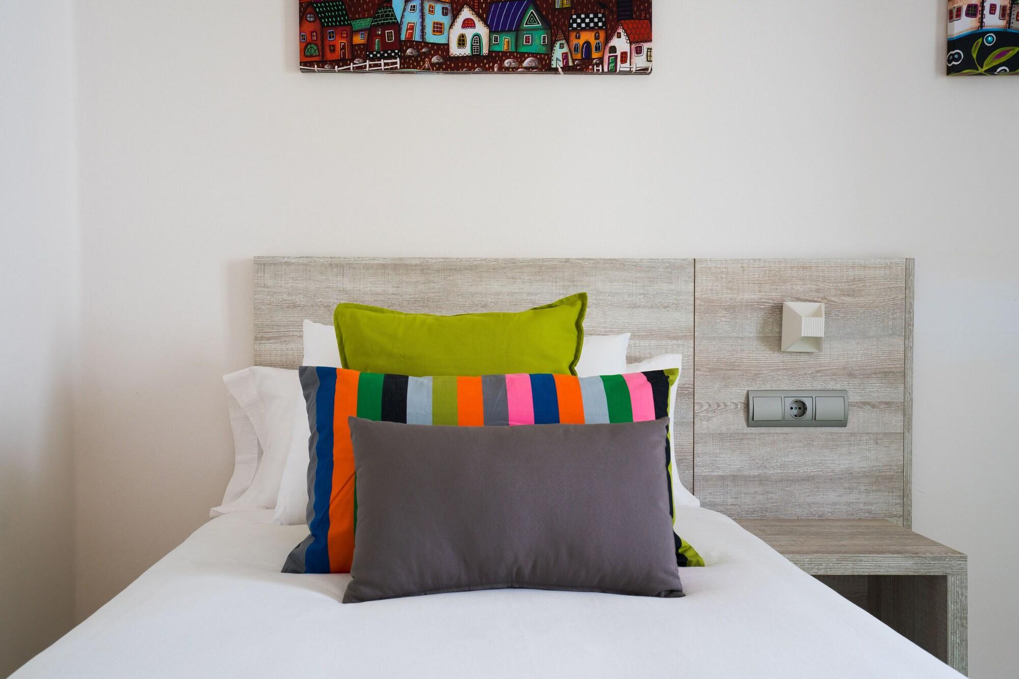 Apartahotel Galeon Playa 3*
