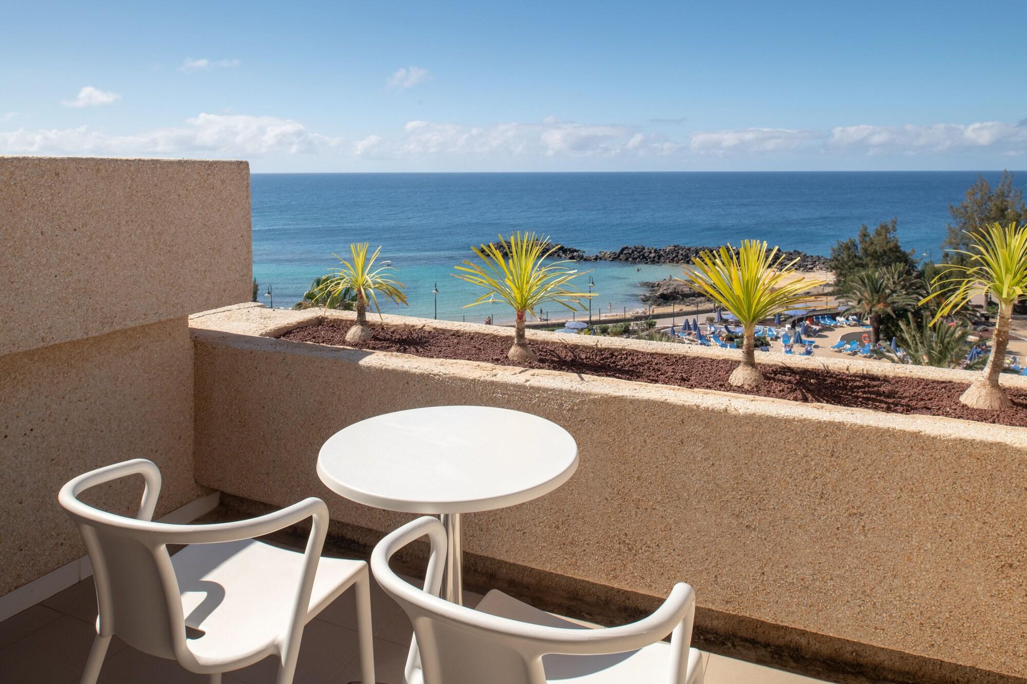 Alexandre Grand Teguise Playa Costa Teguise