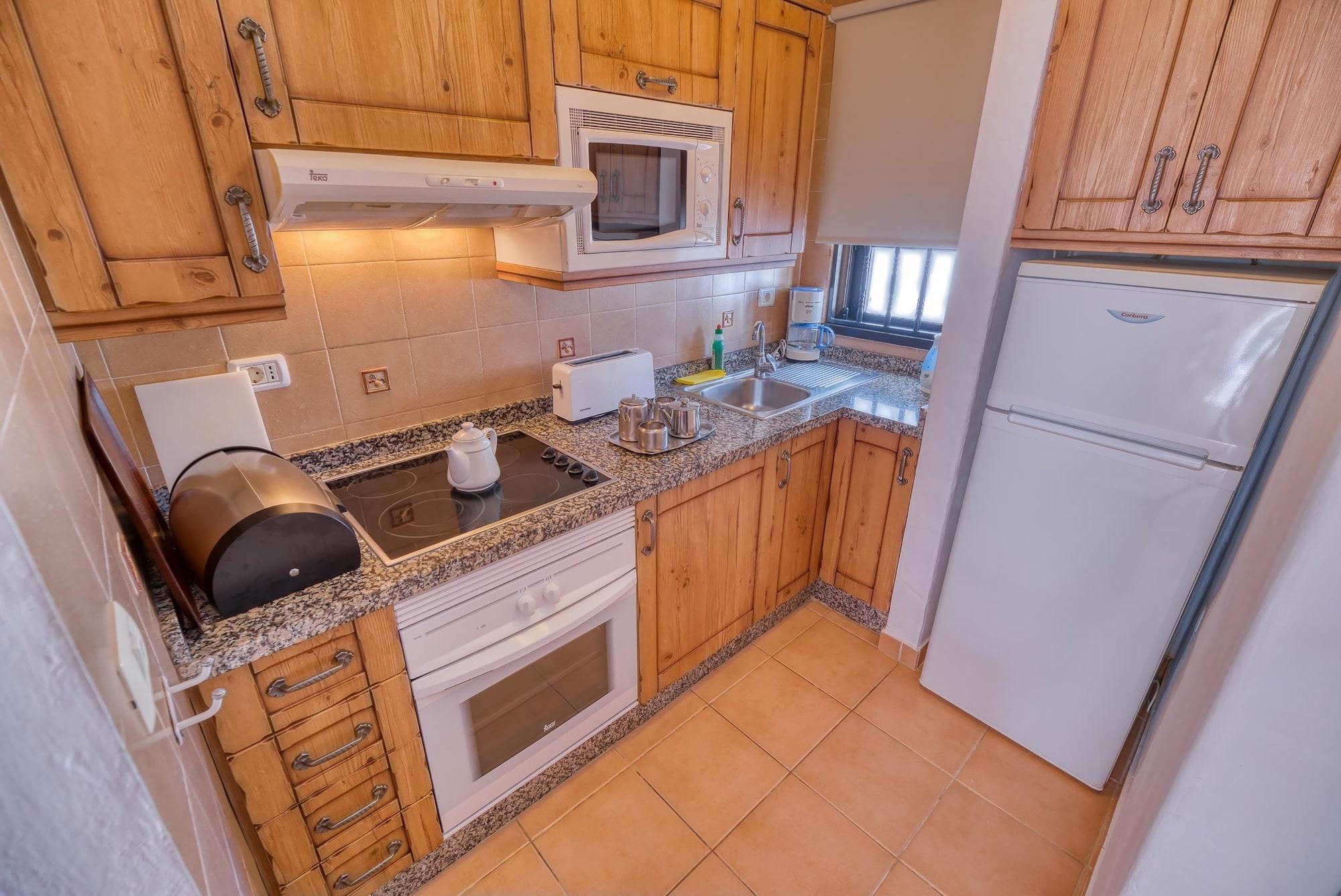 Ona Casitas Aparthotel 4*