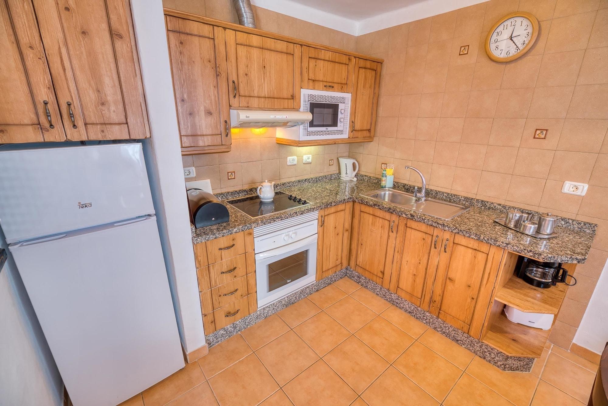 Ona Casitas Aparthotel 4*