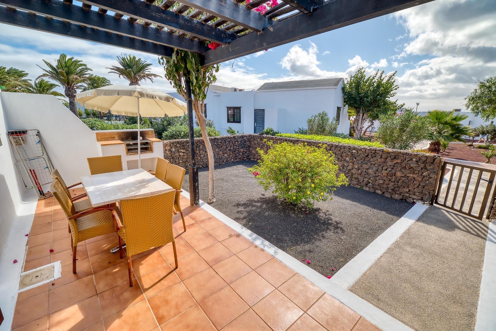 Aparthotel Ona Casitas 4*