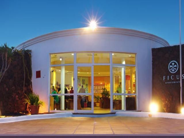 Ficus Apartamento Costa Teguise