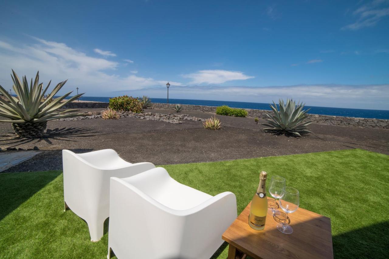 Babel - First Line Seafront House * Playa Blanca (Lanzarote)