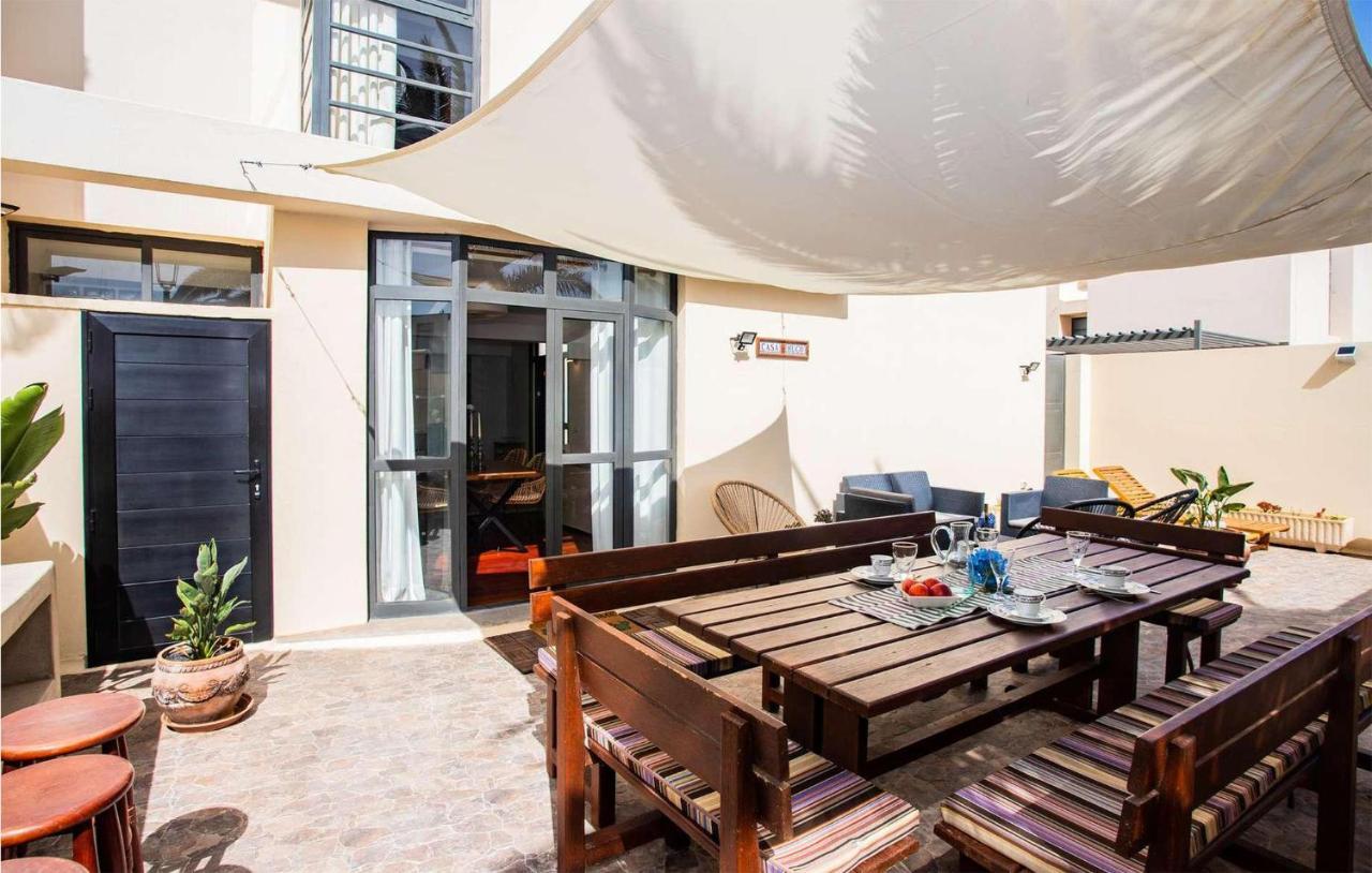 Lanzabur Costa Teguise