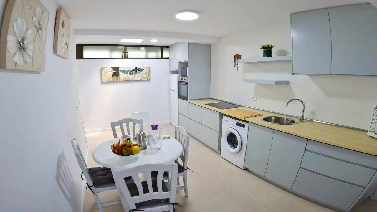 Tierra, Primera Linea Mar Apartment Playa Honda (Lanzarote)
