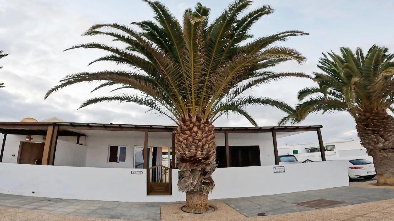 Tierra, Primera Linea Mar Playa Honda (Lanzarote)