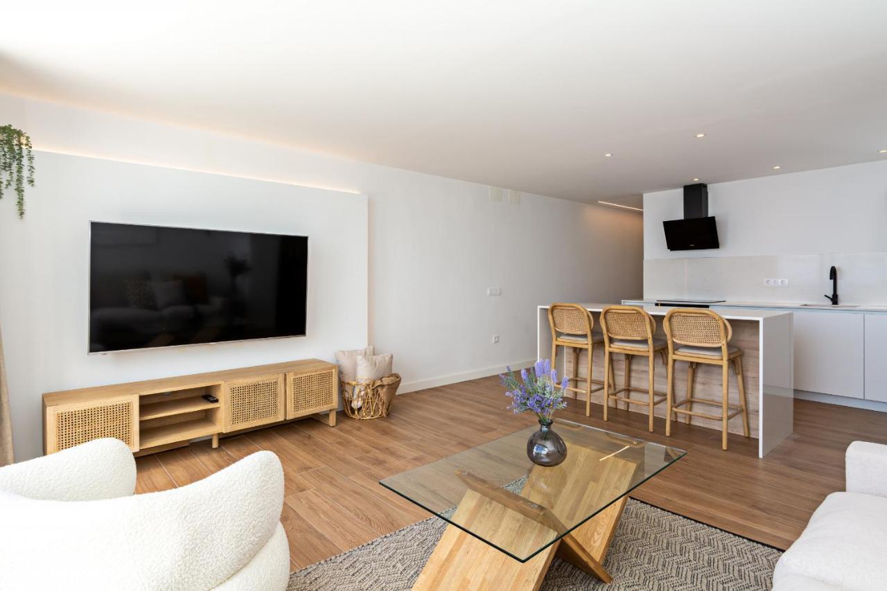 Luxury Views 2br House - Private Parking Apartamento