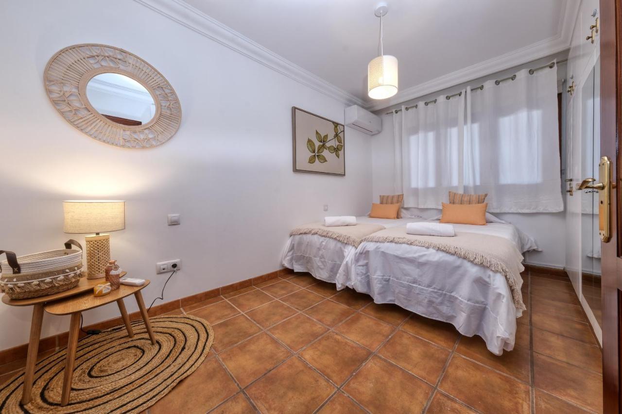 Aurelia-pool, Jacuzzi And Solarium * Playa Blanca (Lanzarote)