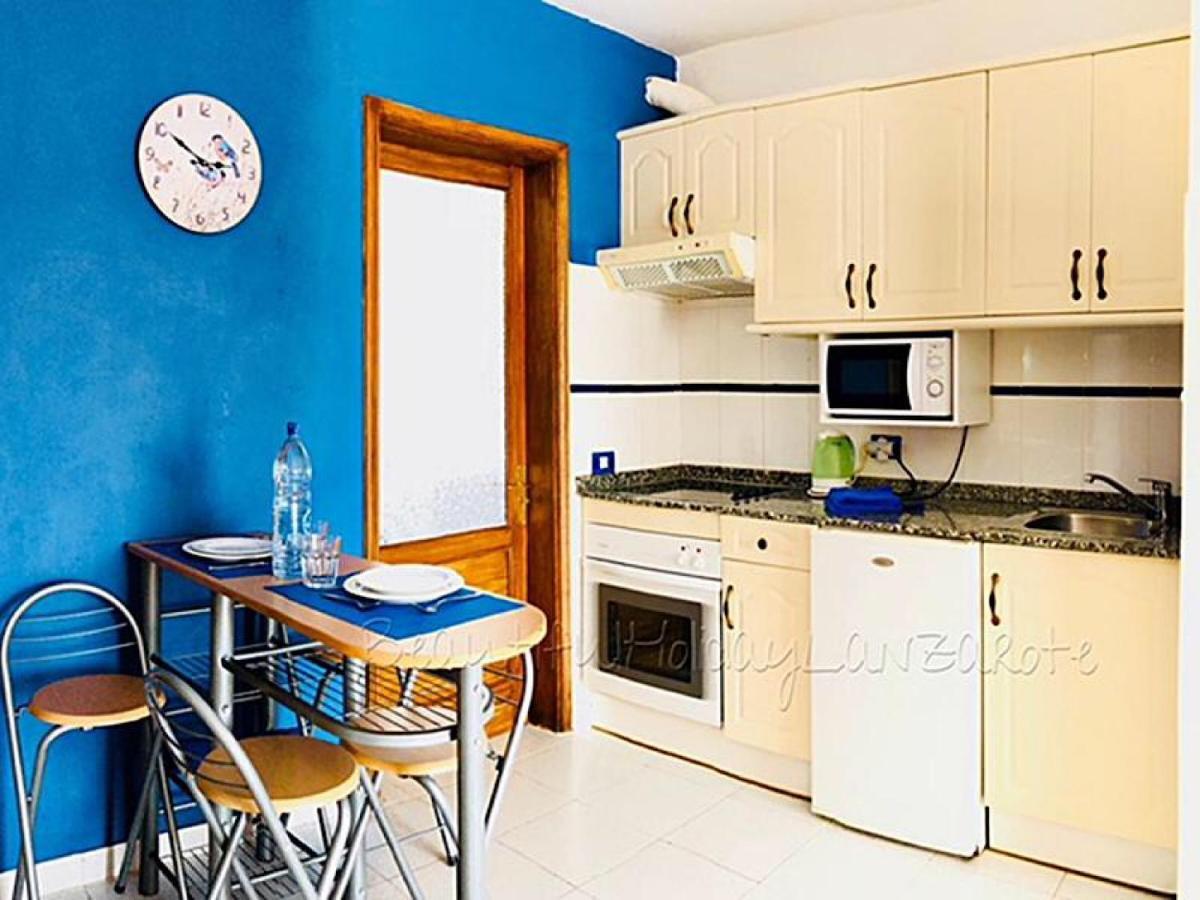 Bellisima 200m From The Ocean With Pool, Wifi Sat-tv * Puerto del Carmen (Lanzarote)