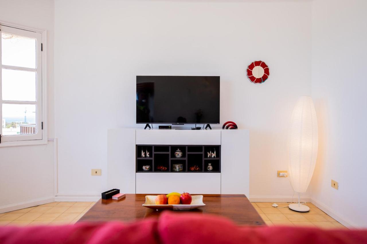 Penthouse Ocean View Puerto Del Carmen Apartment *