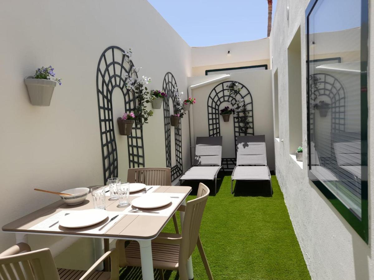 Paseo Del Mar- Playa Roca Sea Front Access - Free Ac - Wifi Costa Teguise