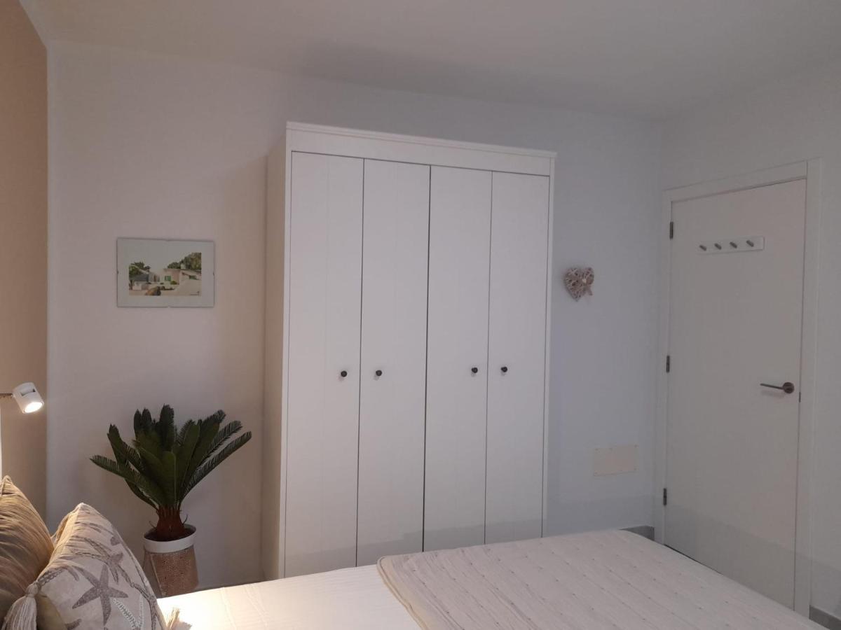 Paseo Del Mar- Playa Roca Sea Front Access - Free Ac - Wifi *