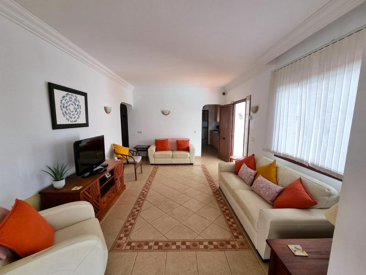 Lagarto Heated Pool Aircon Villa *