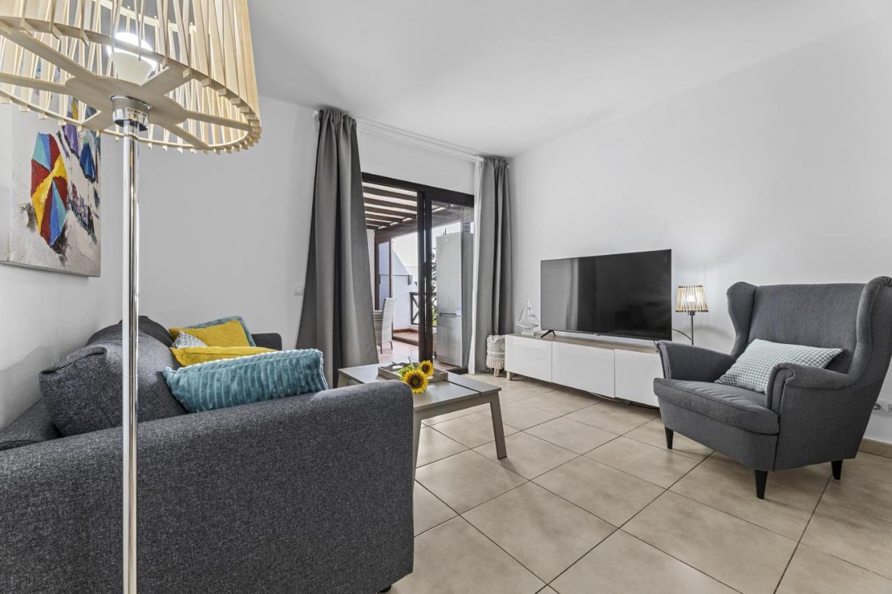 Hola Arnage Pool View Apartment Puerto del Carmen (Lanzarote)