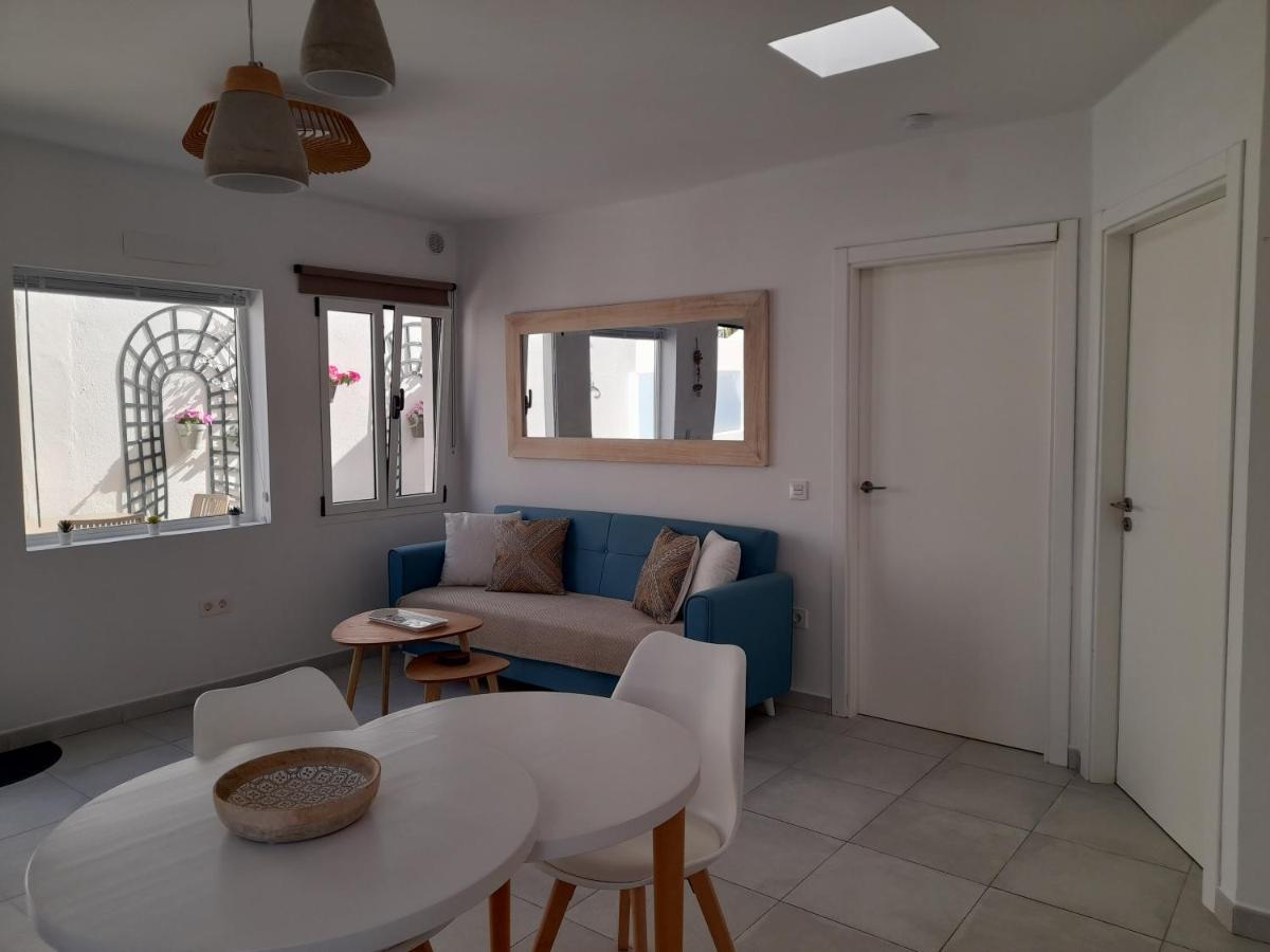 Paseo Del Mar- Playa Roca Sea Front Access - Free Ac - Wifi Apartamento Costa Teguise