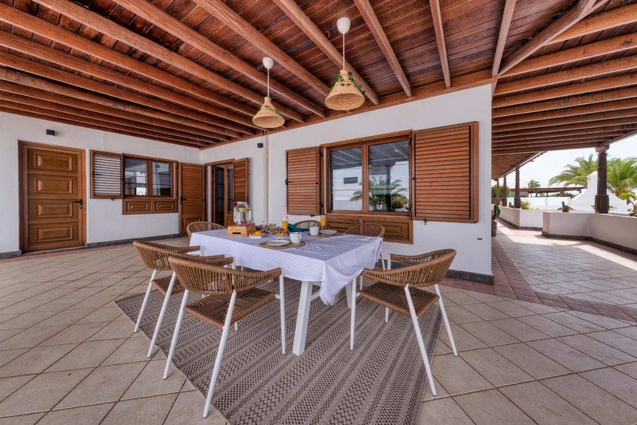 Holiday home Casa Guayre-private Pool, Barbecue, Air-con Puerto Calero