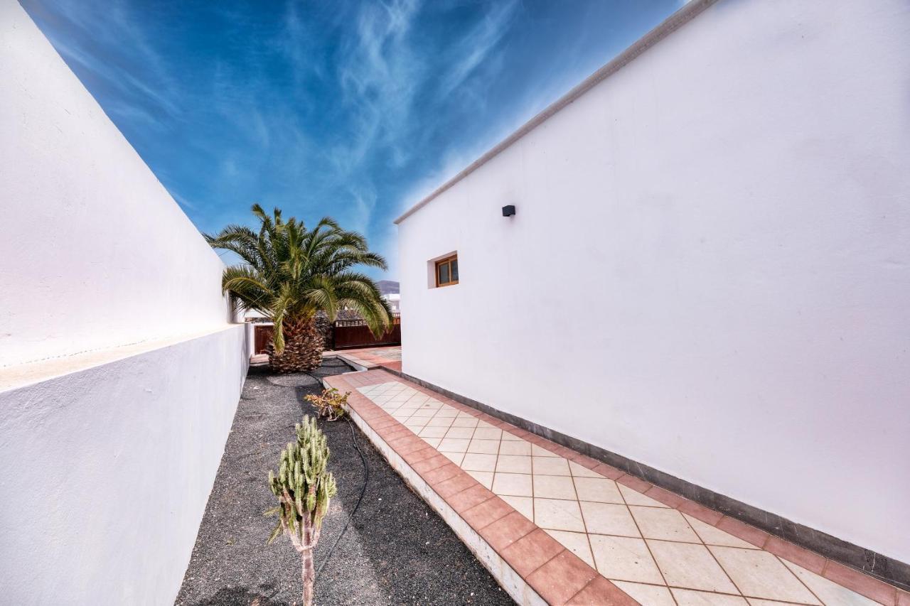 Casa Guayre-private Pool, Barbecue, Air-con * Puerto Calero