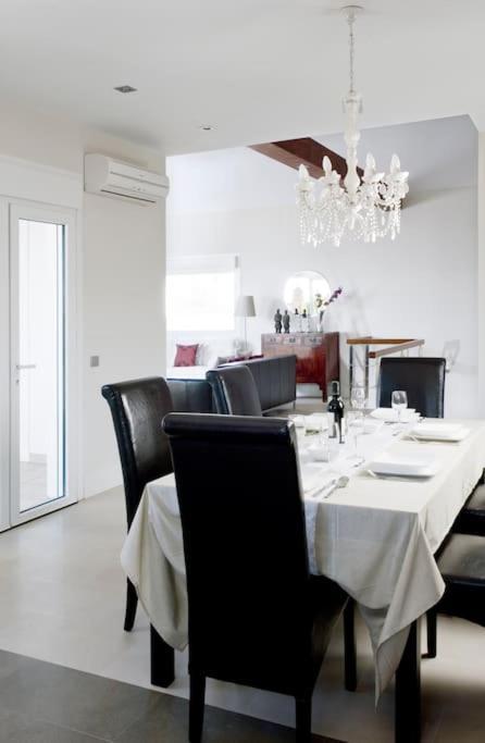 Villa Beautiful Ambar *