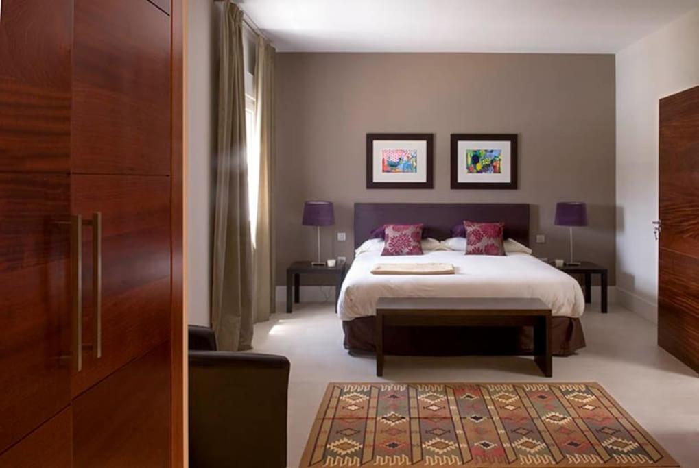 Beautiful Ambar Villa *