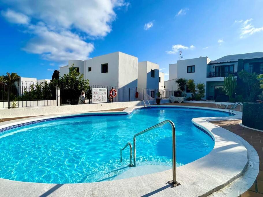 Pelicano Club 303 - 2 Bedroom In Puerto Del Carmen, Lanzarote Apartamento