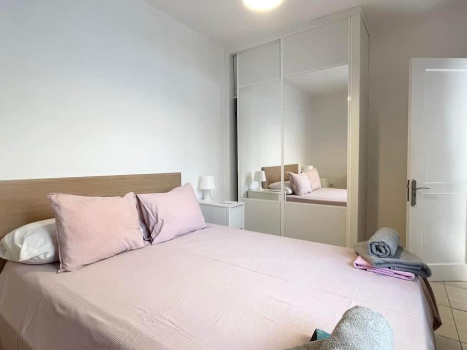 Apartamento Pelicano Club 303 - 2 Bedroom In Puerto Del Carmen, Lanzarote Puerto del Carmen (Lanzarote)