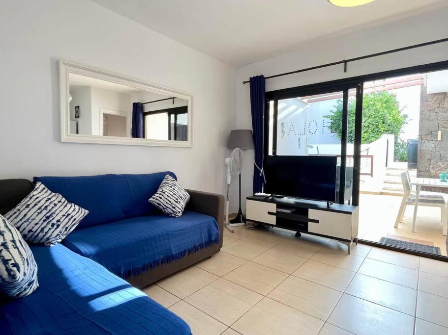 Pelicano Club 303 - 2 Bedroom In Puerto Del Carmen, Lanzarote Apartamento *