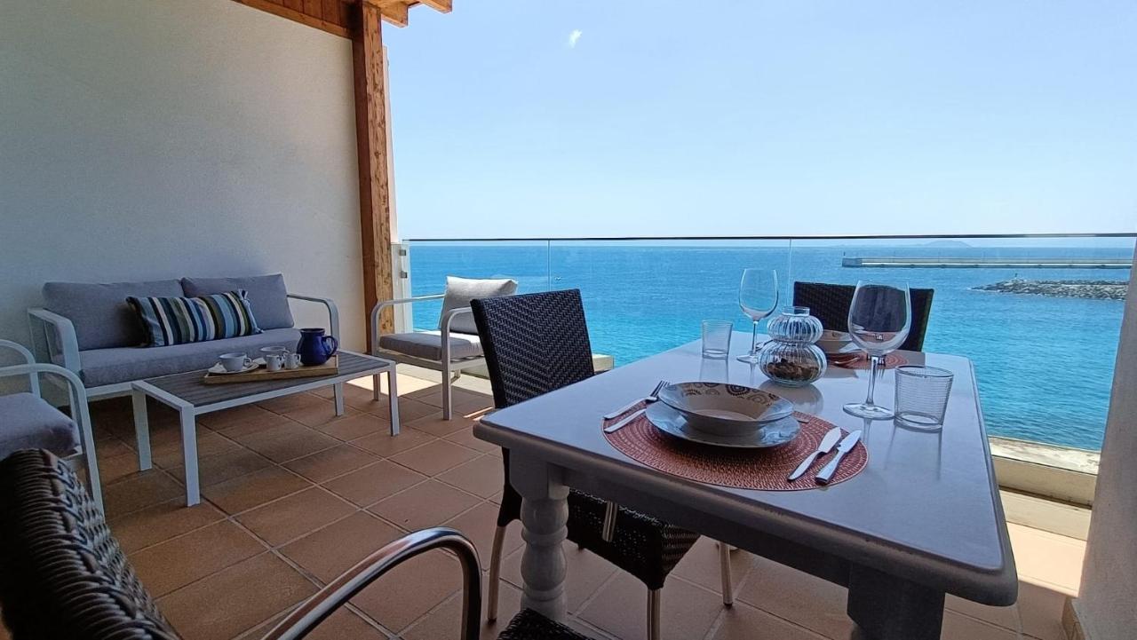 Apartment Seaview Limones *