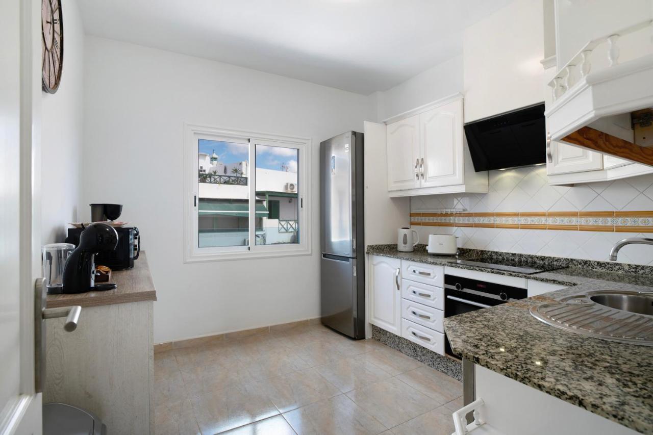 Apartment Seaview Limones