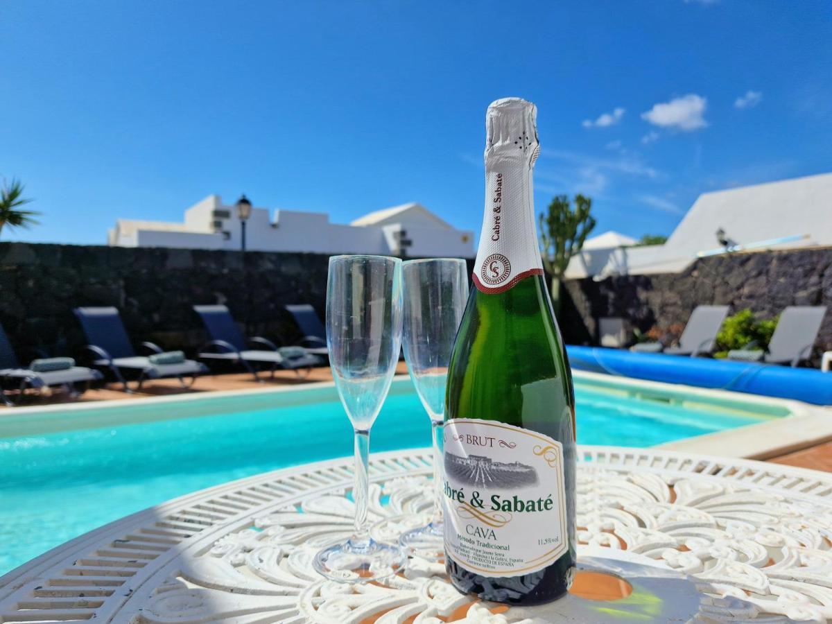 Lagarto Heated Pool Aircon * Playa Blanca (Lanzarote)