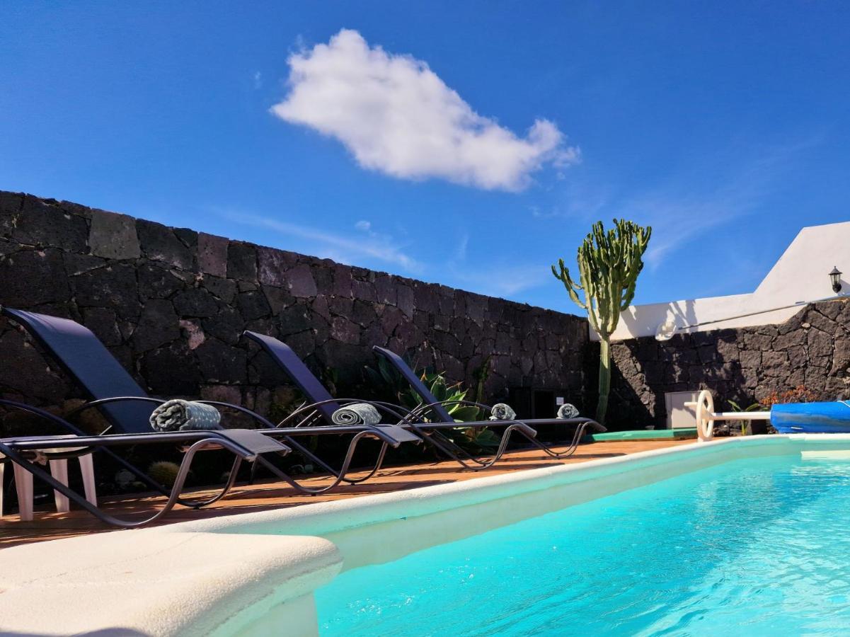 Lagarto Heated Pool Aircon * Playa Blanca (Lanzarote)