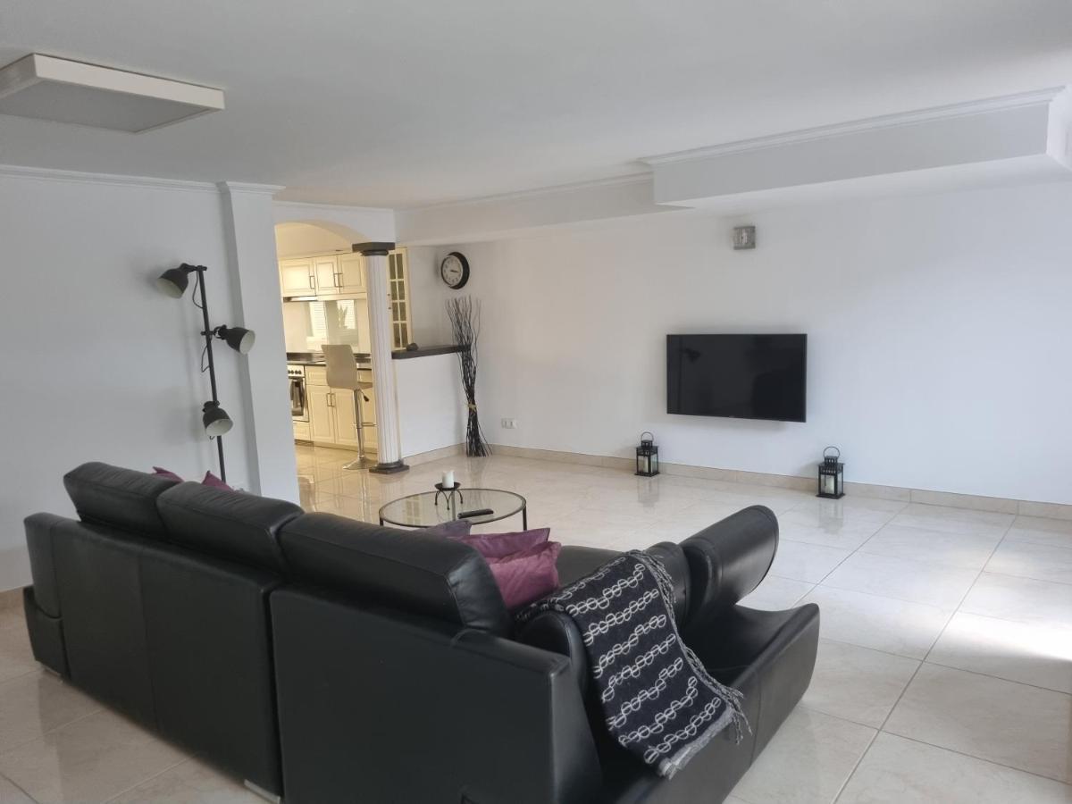 Spacious Modern In Peacefull Coloradas, Close To Papagayo Beaches Apartamento Playa Blanca (Lanzarote)