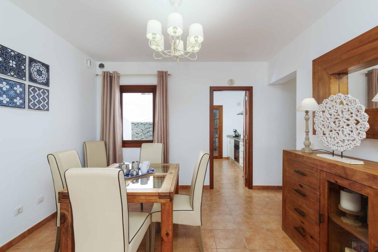 Villa Rioja *