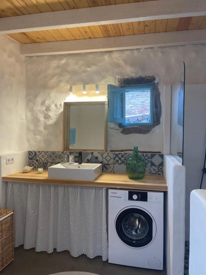 Finca Petite Vineyard Holiday home Tabayesco