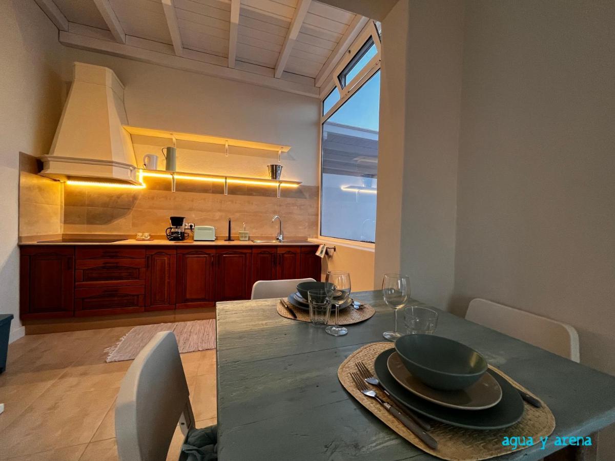 Casa Tie' Lanzarote Vista Mar - Piscina Relax - Adults Only Apartment Tias