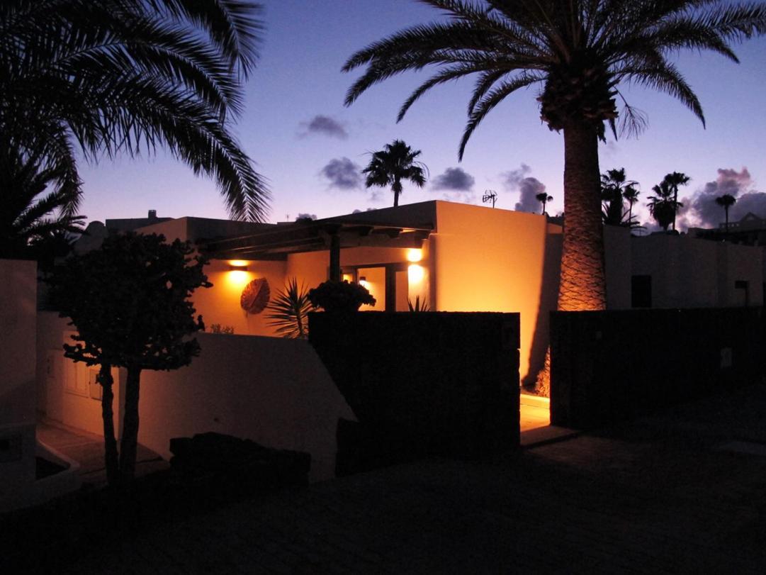 Apartamento Lido-playa Roca With Sea Front Access - Free Ac - Wifi *