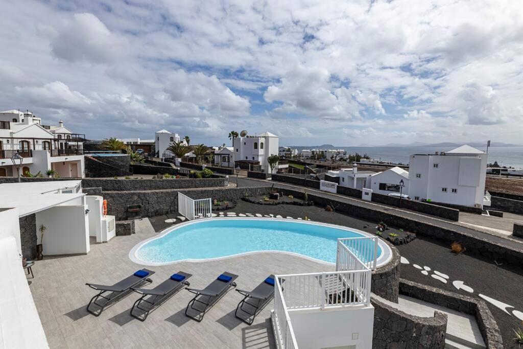 Villa Ocean Views And Relax In Lanzarote