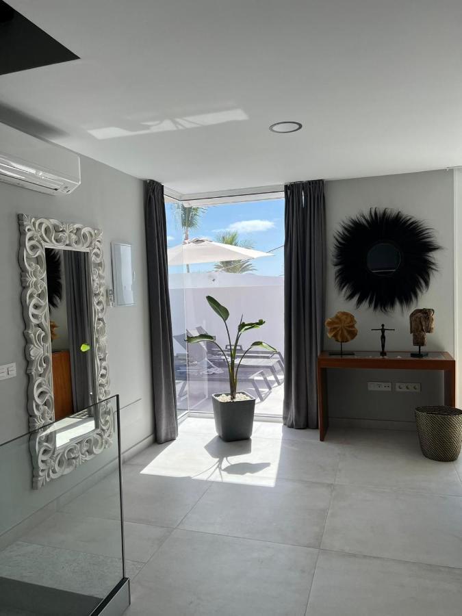 Villa Paradise *