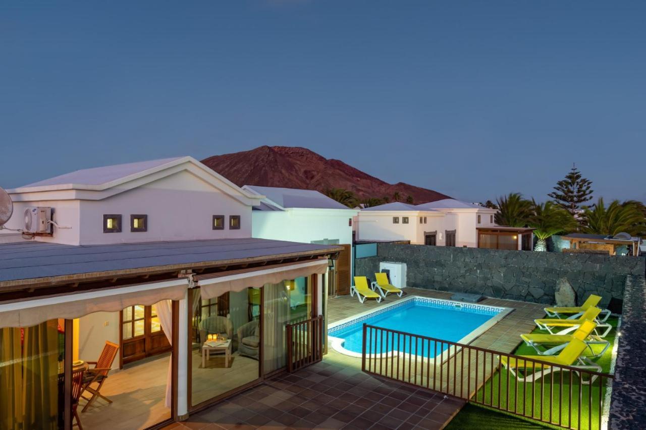 Alhambra By * Playa Blanca (Lanzarote)