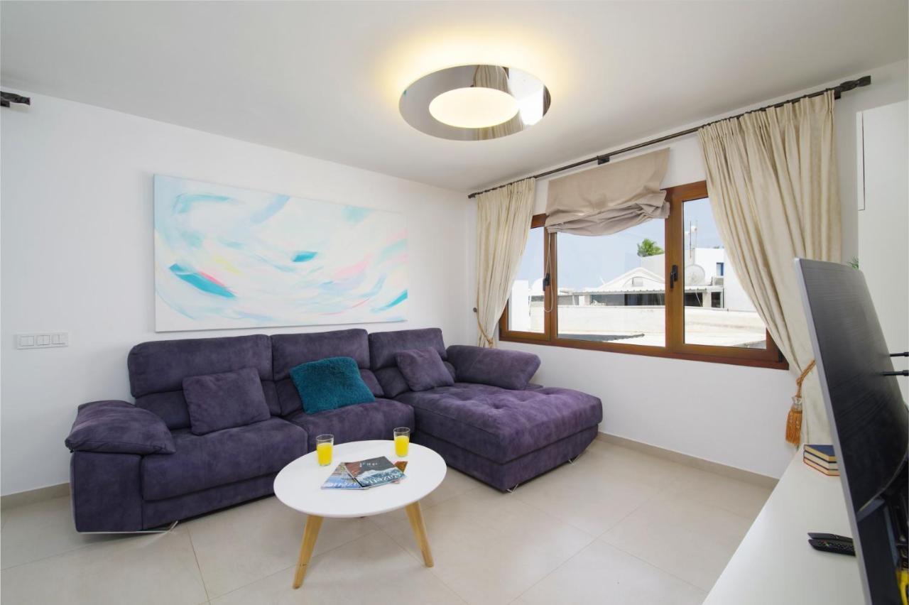 Villa Tisalaya By Puerto del Carmen (Lanzarote)