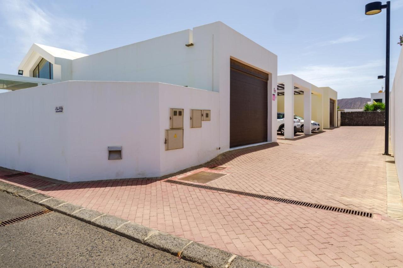 Villa Almudena By Playa Blanca (Lanzarote)