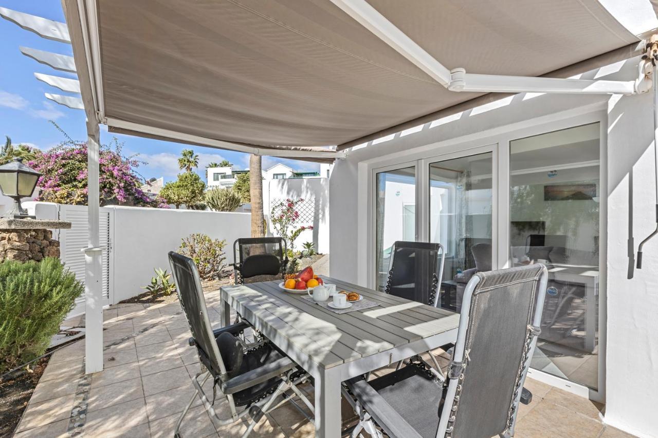 Devi Villa Costa Teguise