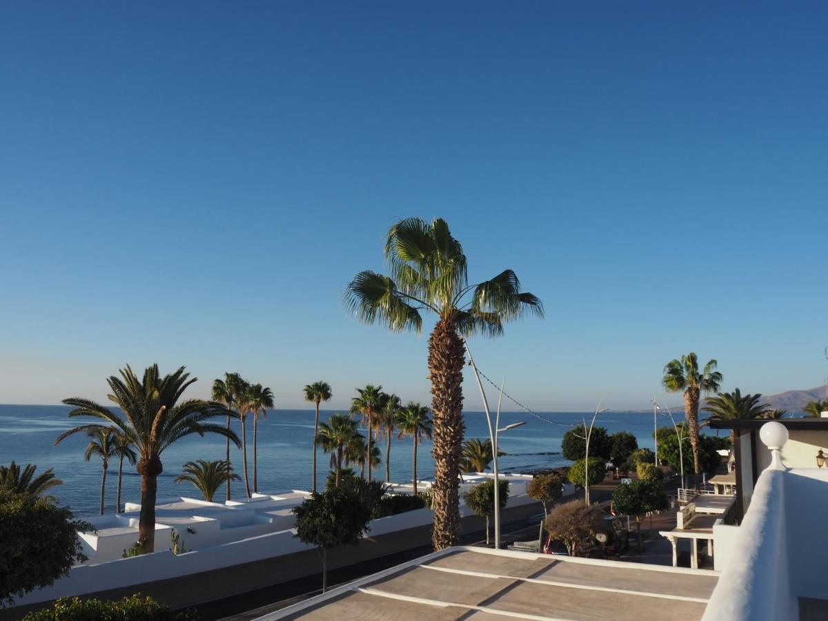 Sea View With Direct Access To Boulevard Apartamento